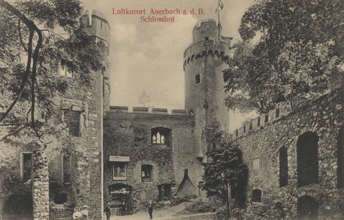 Auerbach (Bergstr.), Hessen: Schlosshof
