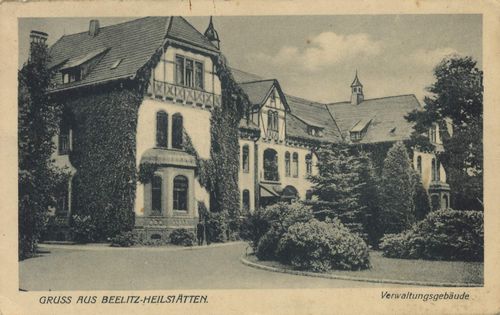 Beelitz, Brandenburg: Verwaltungsgebäude