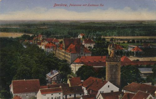 Beeskow, Brandenburg: Stadtansicht mit Luckauer Tor