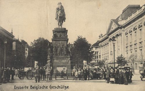 Berlin, Mitte, Berlin: Denkmal Friedrich der Große, eroberte belgische Geschütze