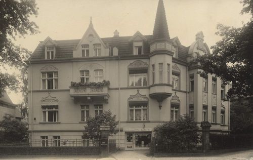 Berlin, Wilmersdorf, Berlin: Grunewald, Nähe Hagenplatz, Kolonialwaren Elly Thies