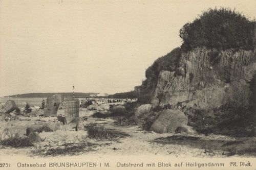 Brunshaupten (Kühlungsborn), Mecklenburg-Vorpommern: Strand mit Blick auf Heiligendamm