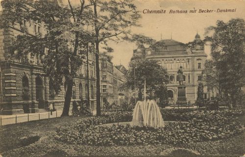 Chemnitz, Sachsen: Rathaus mit Beckerdenkmal