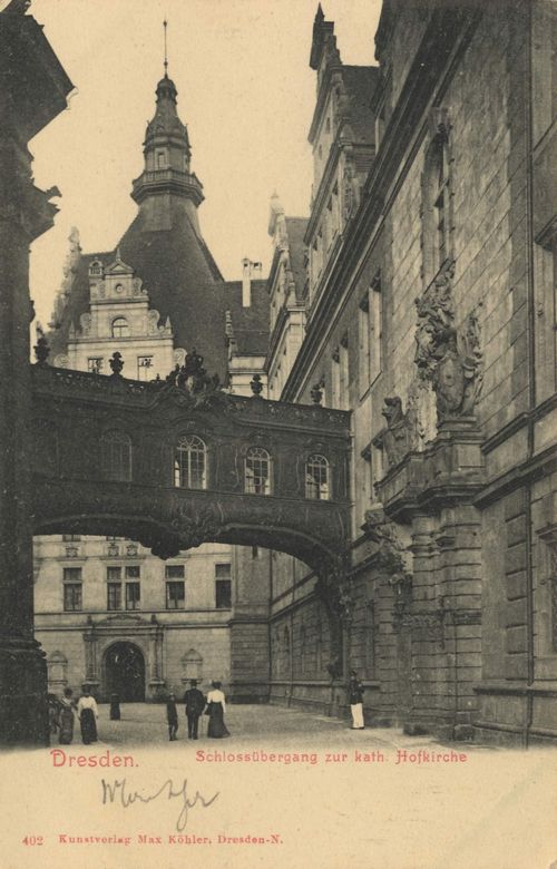 Dresden, Sachsen: Schlossbergang zur Kath. Hofkirche