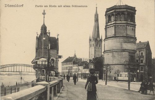 Dsseldorf, Nordrhein-Westfalen: Rhein mit altem Schlossturm