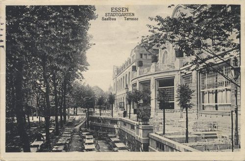Essen (Ruhr), Nordrhein-Westfalen: Stadtgarten; Saalbau; Terrasse
