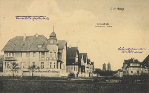 Jterbog, Brandenburg: Lehrerseminar-Direktorhaus; Goethestrae mit Dammtortrmen