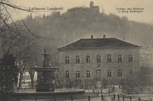 Landstuhl, Rheinland-Pfalz: Anlage mit Rathaus und Burg Sickingen