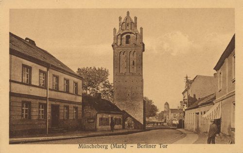 Mncheberg, Brandenburg: Berliner Tor