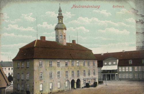 Neubrandenburg, Mecklenburg-Vorpommern: Rathaus