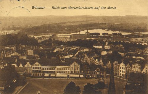 Wismar, Mecklenburg-Vorpommern: Blick vom Marienkirchturm auf den Markt