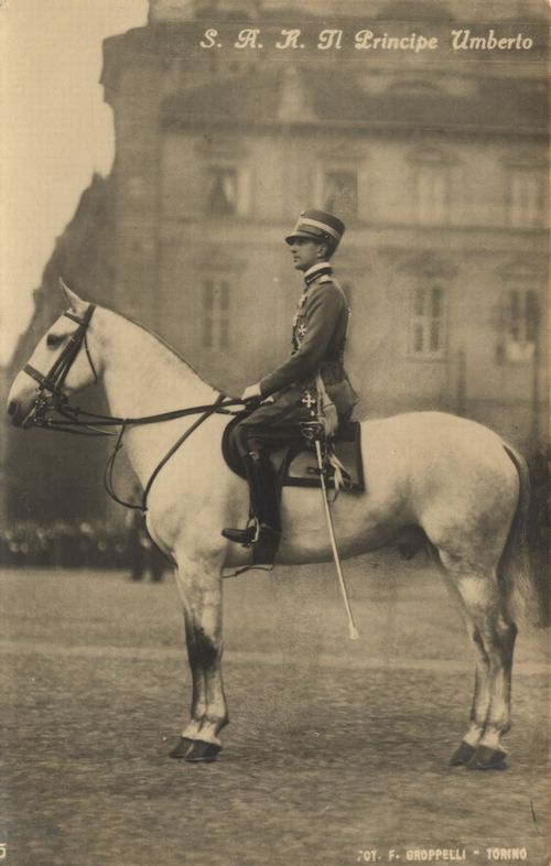 Prinz Umberto auf dem Pferd