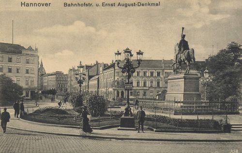 Hannover, Bahnhofstrae und Ernst-August-Denkmal