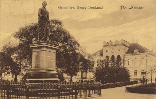 Neustrelitz, Großherzog-Georg-Denkmal