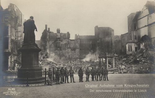 Der zerschossene Universitätsplatz in Lüttich