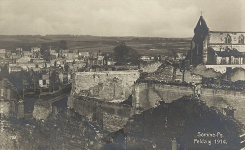 Feldzug 1914: Zerstrte Gebude in Somme-Py. [2]