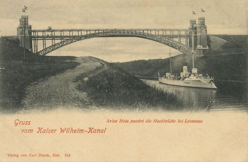 Kaiser-Wilhelm-Kanal, 'Aviso Hela' passiert die Hochbrücke bei Levensau