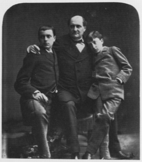 Atelier Nadar: Napolon Bonaparte (gen. Prinz Jrme) (1822-1891), mit seinen Shnen Napolon Victor (1862-1926), und Napolon Louis (1864-1932)