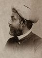 Dayal, Raja Lala Deen: Mann mit »Bora« Kopfbedeckung