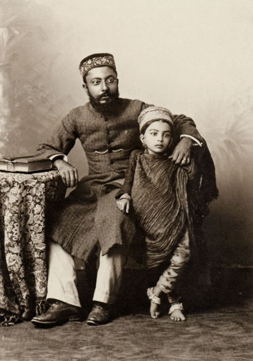 Dayal, Raja Lala Deen: Mann mit Tochter, einer aus H.H. dem Nizams Verwandten oder Gefolge