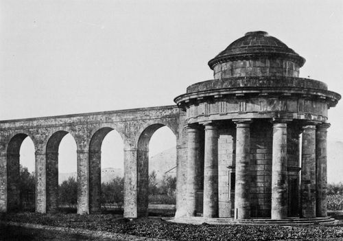Gebrder Alinari: Der Aqudukt in Lucca
