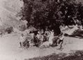 Gloeden, Wilhelm von: Sizilianische Bauernfamilie bei Taormina