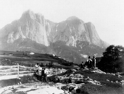 Lotze, Emil: Der Dolomit Schlern, von Castelruth aus gesehen, Südtirol