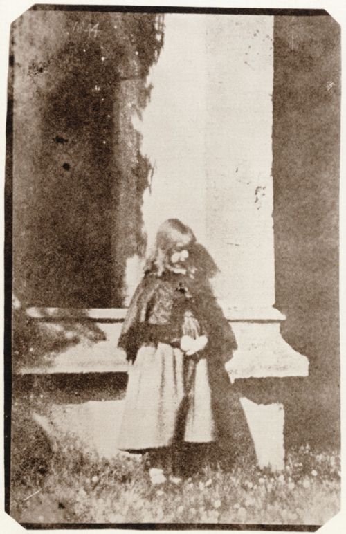 Talbot, William Henry Fox: Kleines Mdchen im Kloster von Lacock Abbey (Ela, ltere Tochter Talbots)