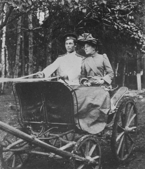 Russischer Photograph um 1892: Ankunft auf einem Landgut in der Provinz Pensa