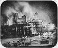 Amerikanischer Photograph um 1853: Brand von Mühlen in Oswego (Staat New York)