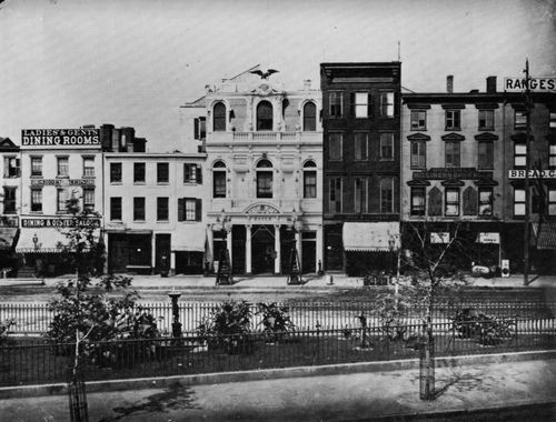 Amerikanischer Photograph um 1877: Das Eagle Theater