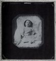 sterreichischer Photograph um 1850: Der Sohn des spteren Wiener Brgermeisters Cajetan Felder auf dem Totenbett
