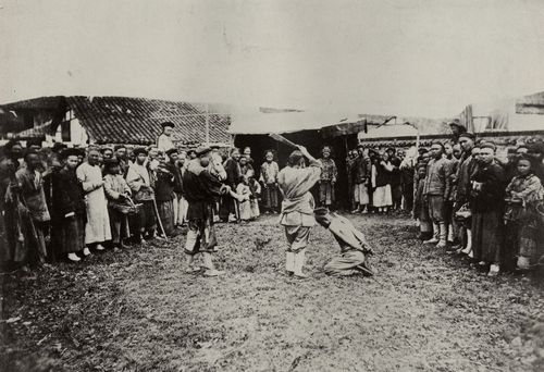 Chinesischer Photograph um 1860: Hinrichtungsszene