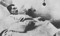 Deutscher Photograph um 1901: Mathias Kneißl auf dem Krankenbett