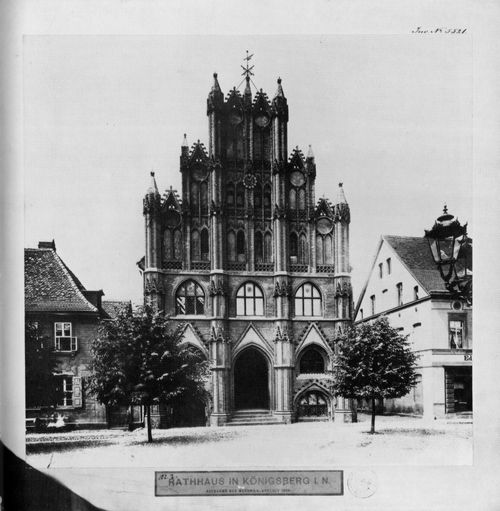Deutscher Photograph um 1890: Rathaus in Königsberg-Neumarkt