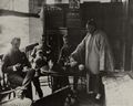 Chinesischer Photograph um 1875: Teestunde
