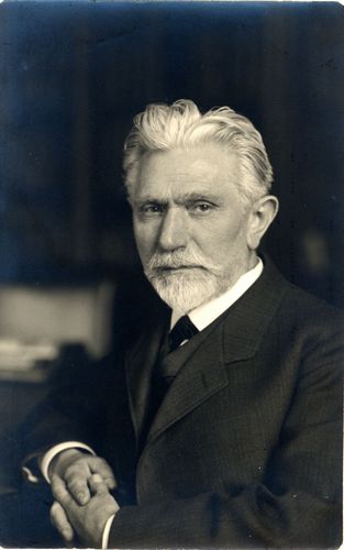 August Bebel, um 1910